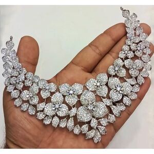 Cubic zircona necklace